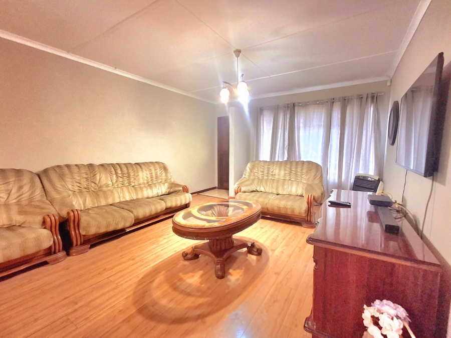 3 Bedroom Property for Sale in Cambridge West Eastern Cape
